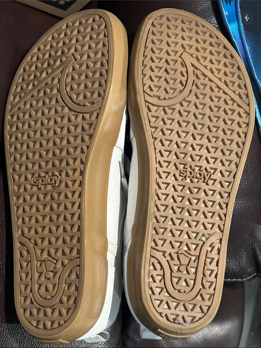 Splay RevLTS Low-Top Suede Sneakers - Cream with Gum Sole like new - Picture 7 of 9